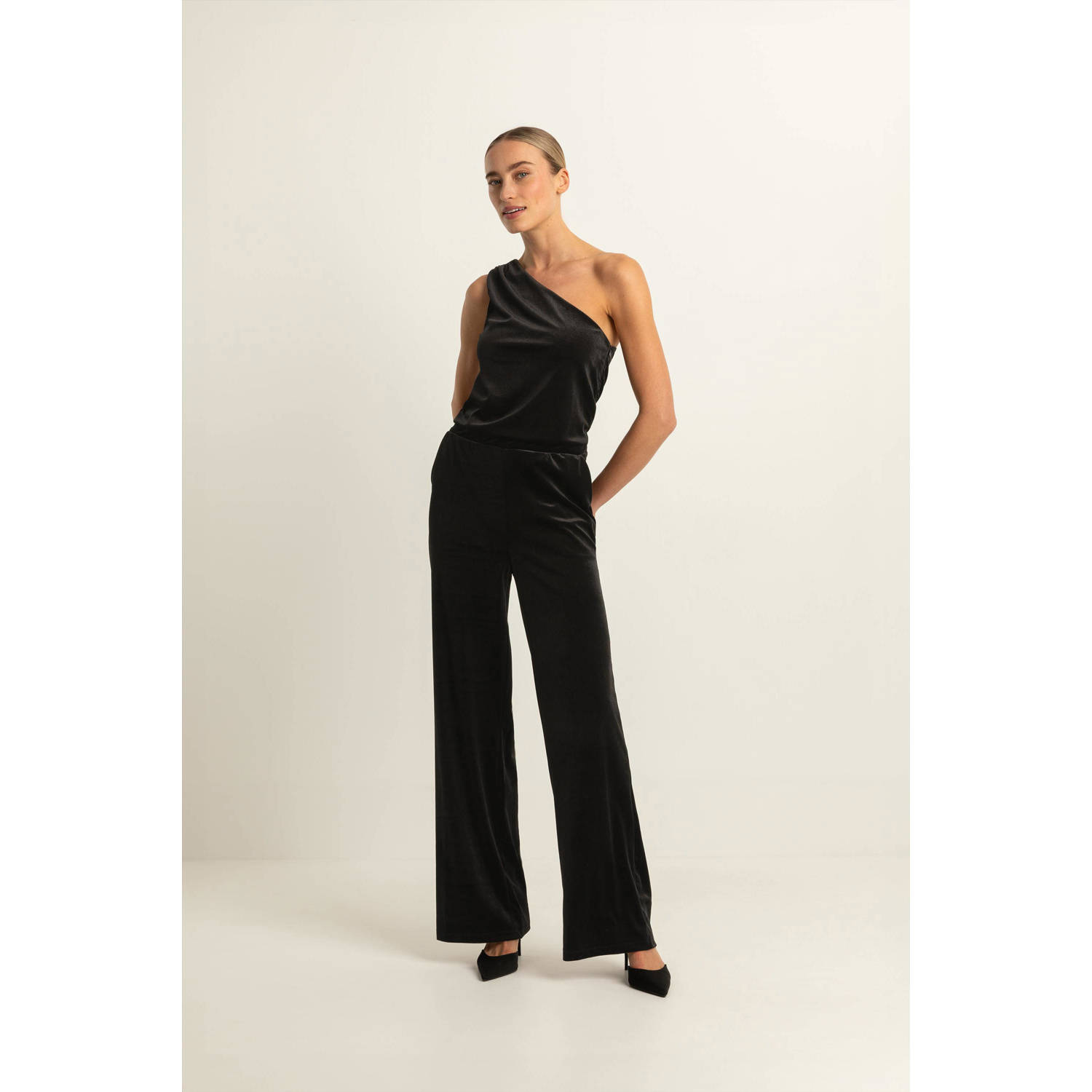 Expresso fluwelen jumpsuit zwart