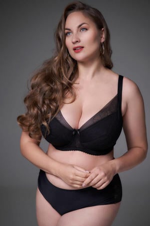 voorgevormde beugelbh Lisa zwart