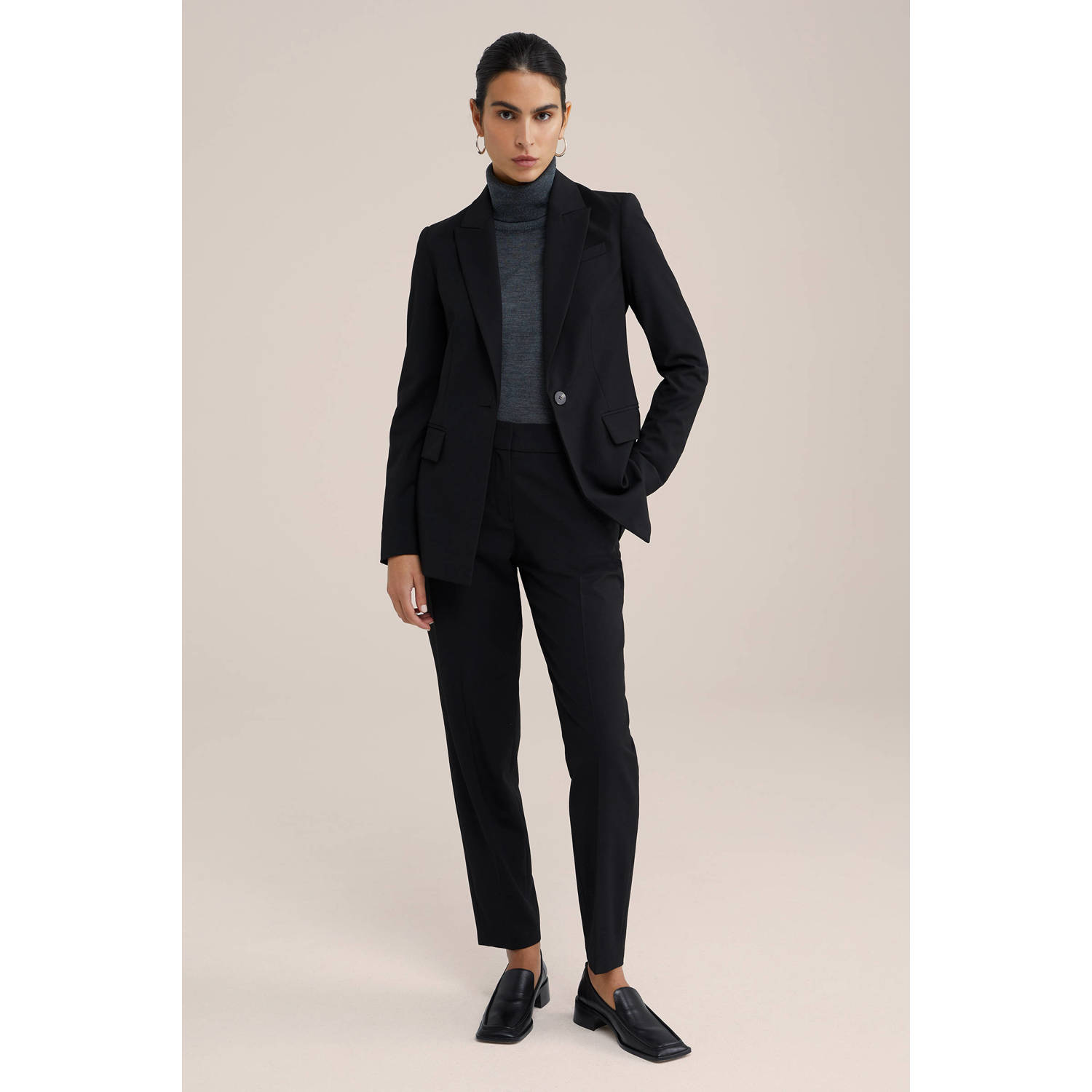 WE Fashion WE STUDIO tapered fit pantalon zwart