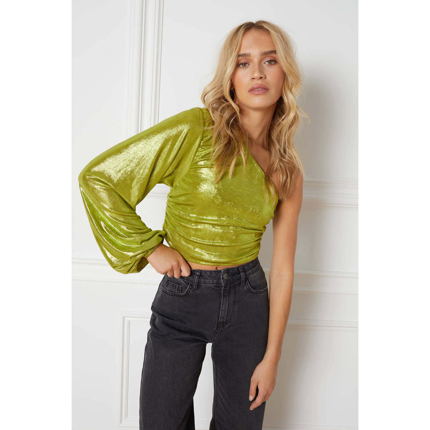 Refined Department metallic one shouldercrop top Negin met plooien