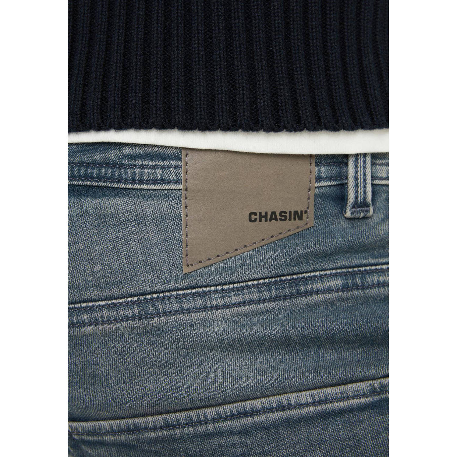CHASIN' tapered fit jeans Crown Madison mid blue