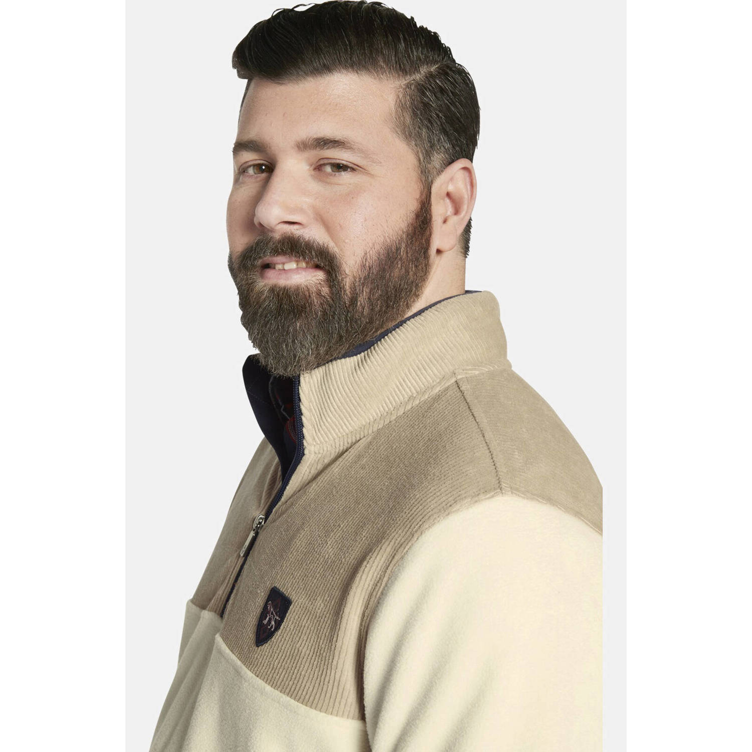 Charles Colby sweater DUKE DILLEN Plus Size met logo gebroken wit