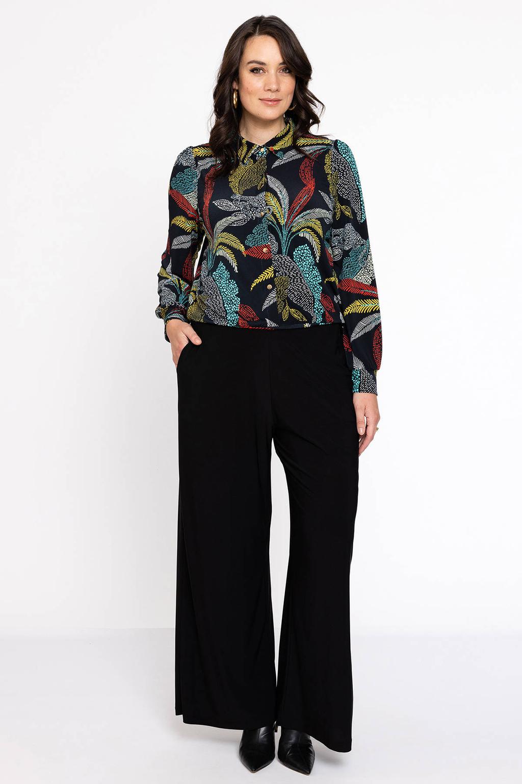 YOEK blouse DOLCE van travelstof met all over print zwart/geel/rood