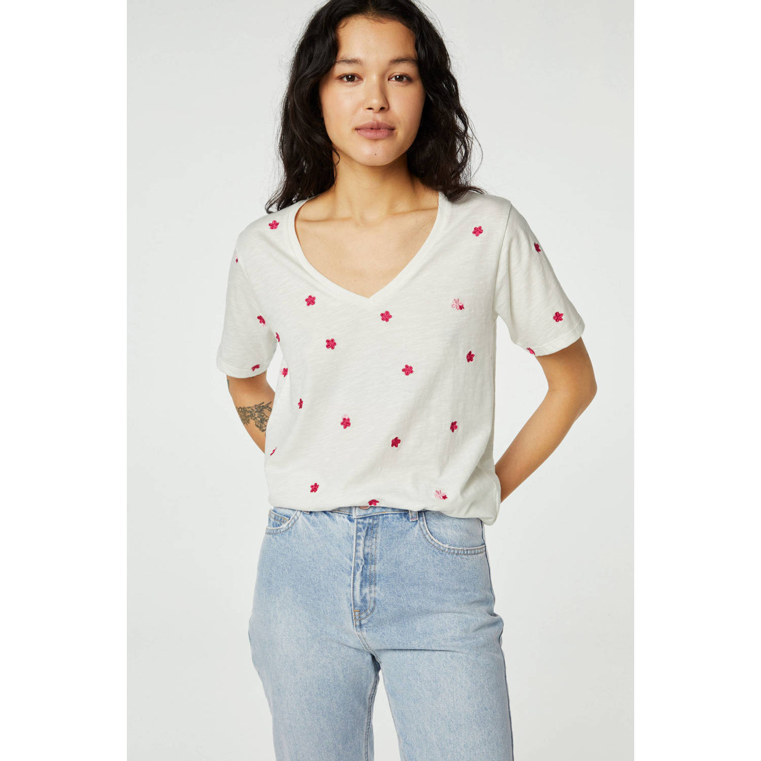 Fabienne Chapot gebloemd T-shirt Phill creme roze