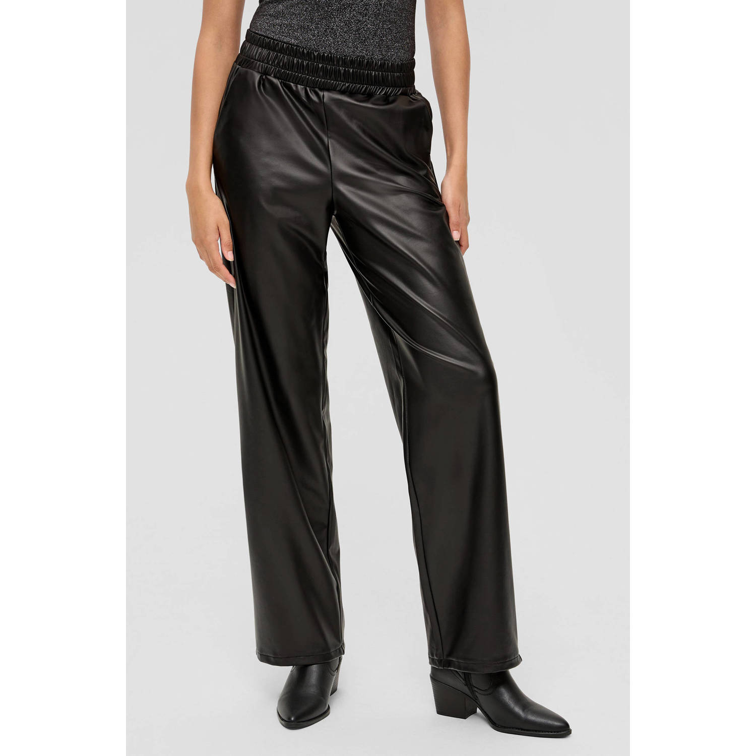 Q S by s.Oliver imitatieleren straight fit broek zwart