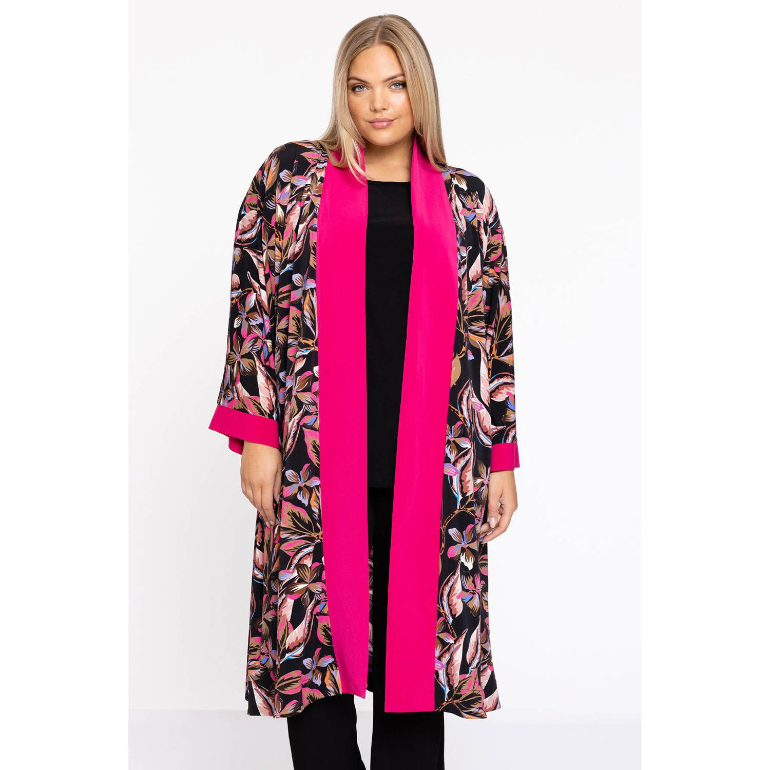 YOEK gebloemd kimono DOLCE van travelstof roze zwart bruin