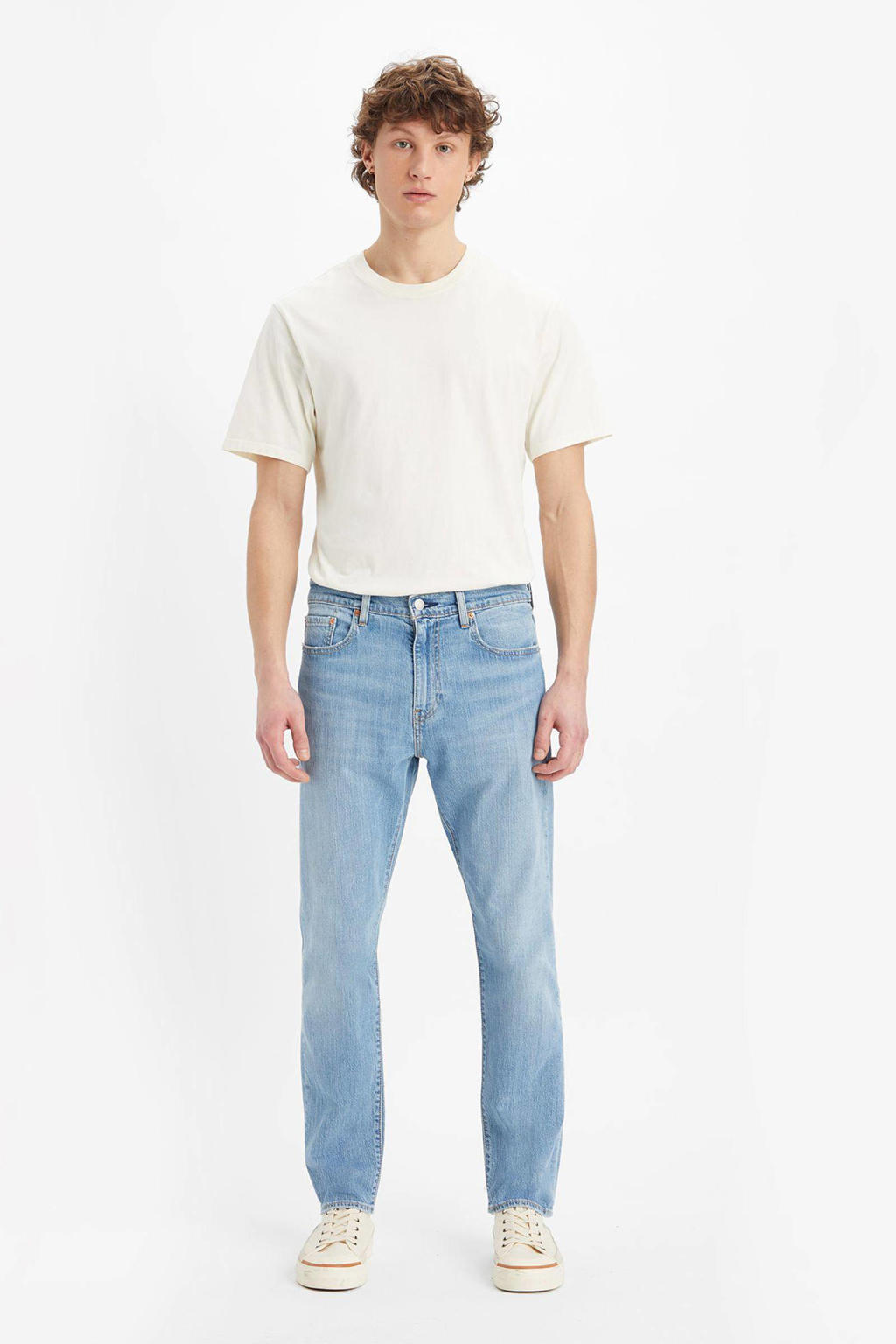 Levi's 502 tapered fit jeans back on my feet