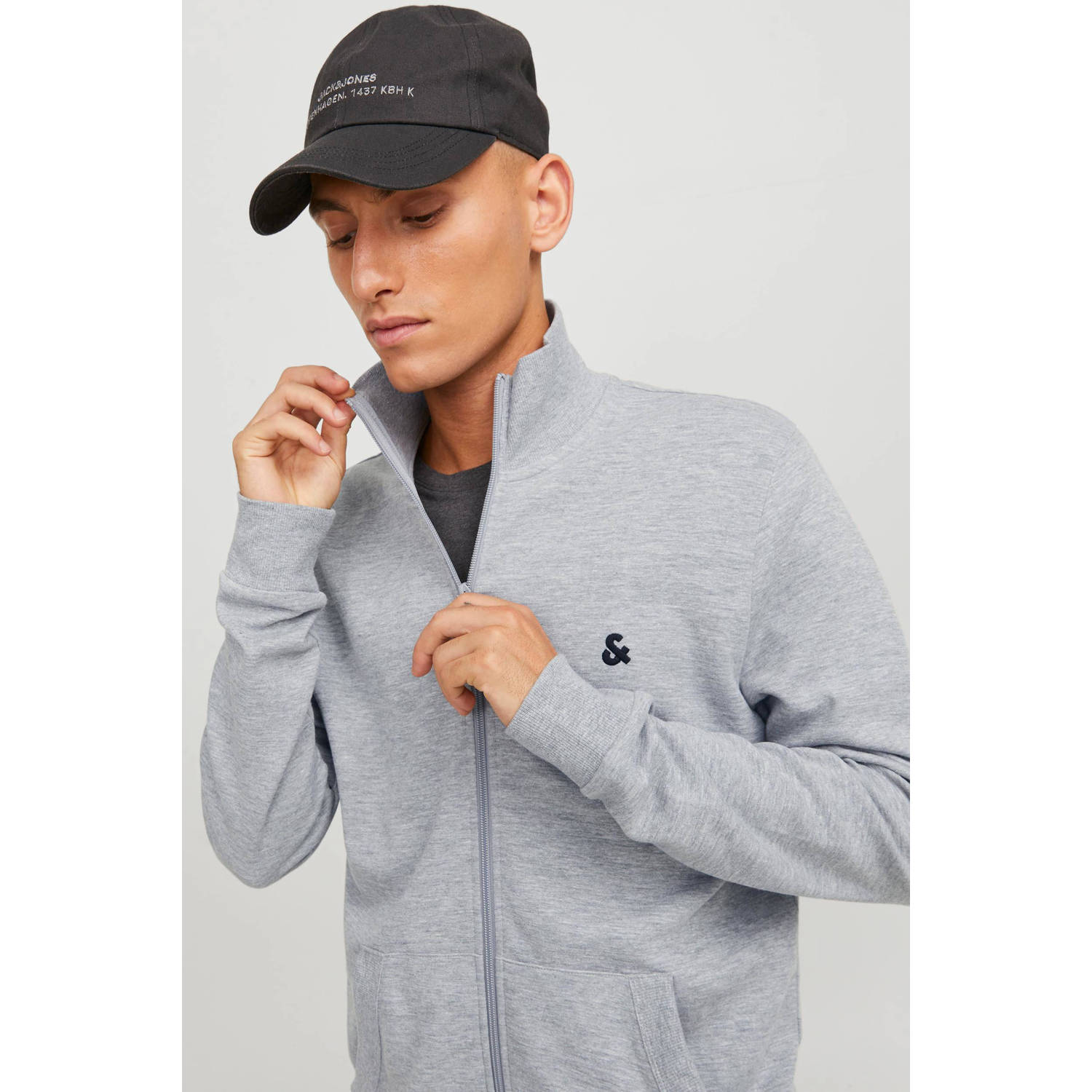 JACK & JONES ESSENTIALS sweatvest JJEPAULOS met logo light grey melange