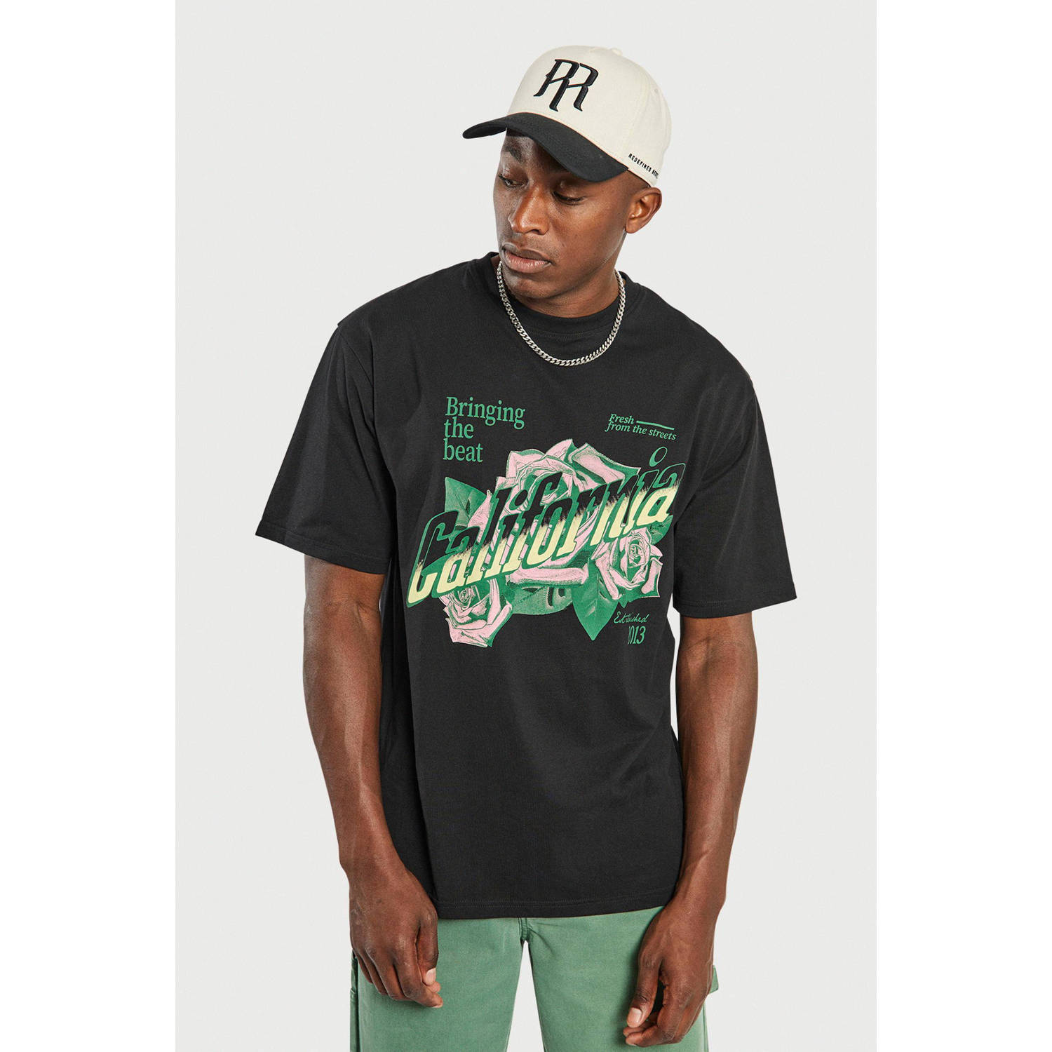 Redefined Rebel T-shirt RRSago met printopdruk black rose