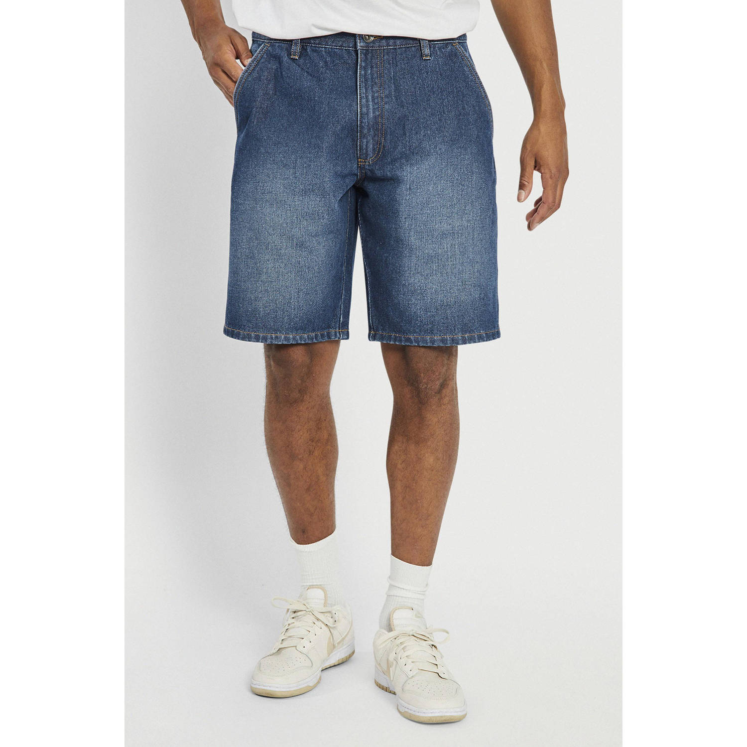 Redefined Rebel loose fit short RRAsher blauw