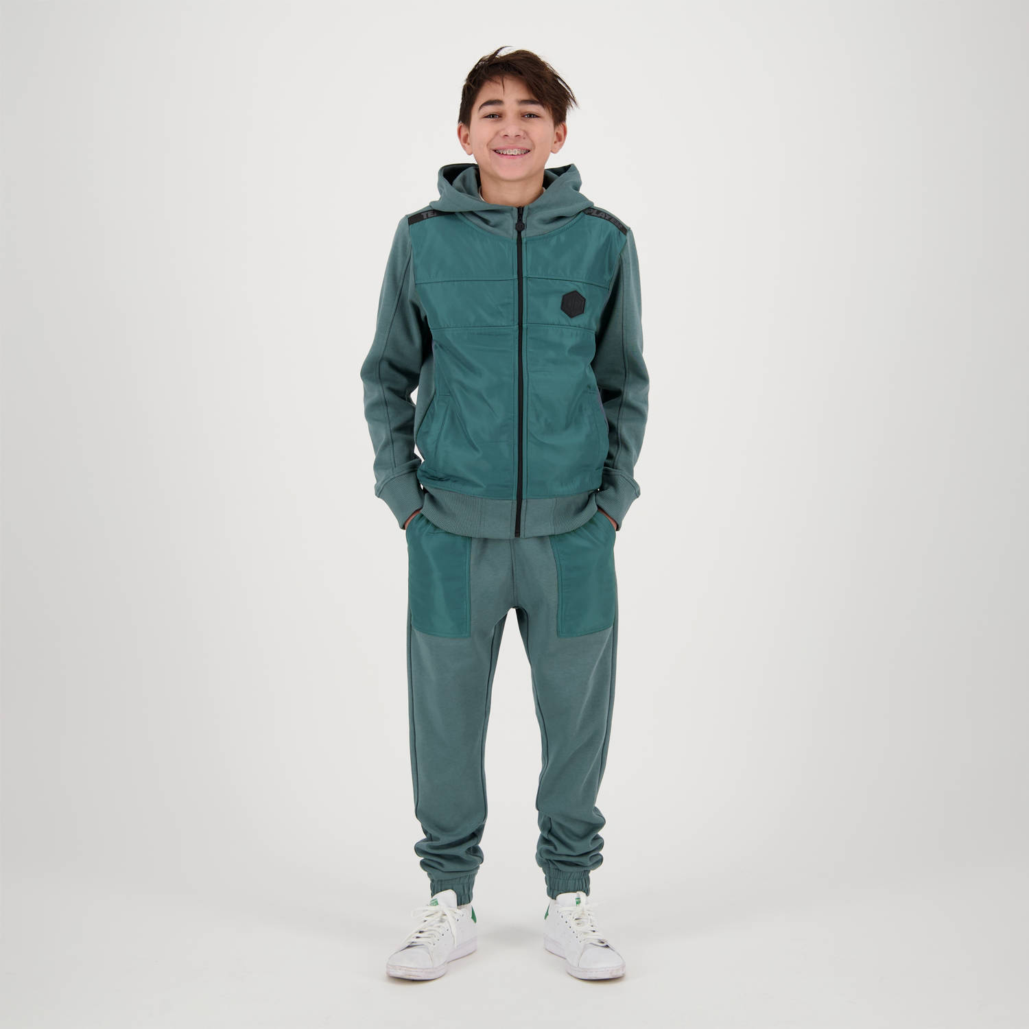 VINGINO sweatvest Okey met logo groen Jongens Katoen Capuchon Logo 104