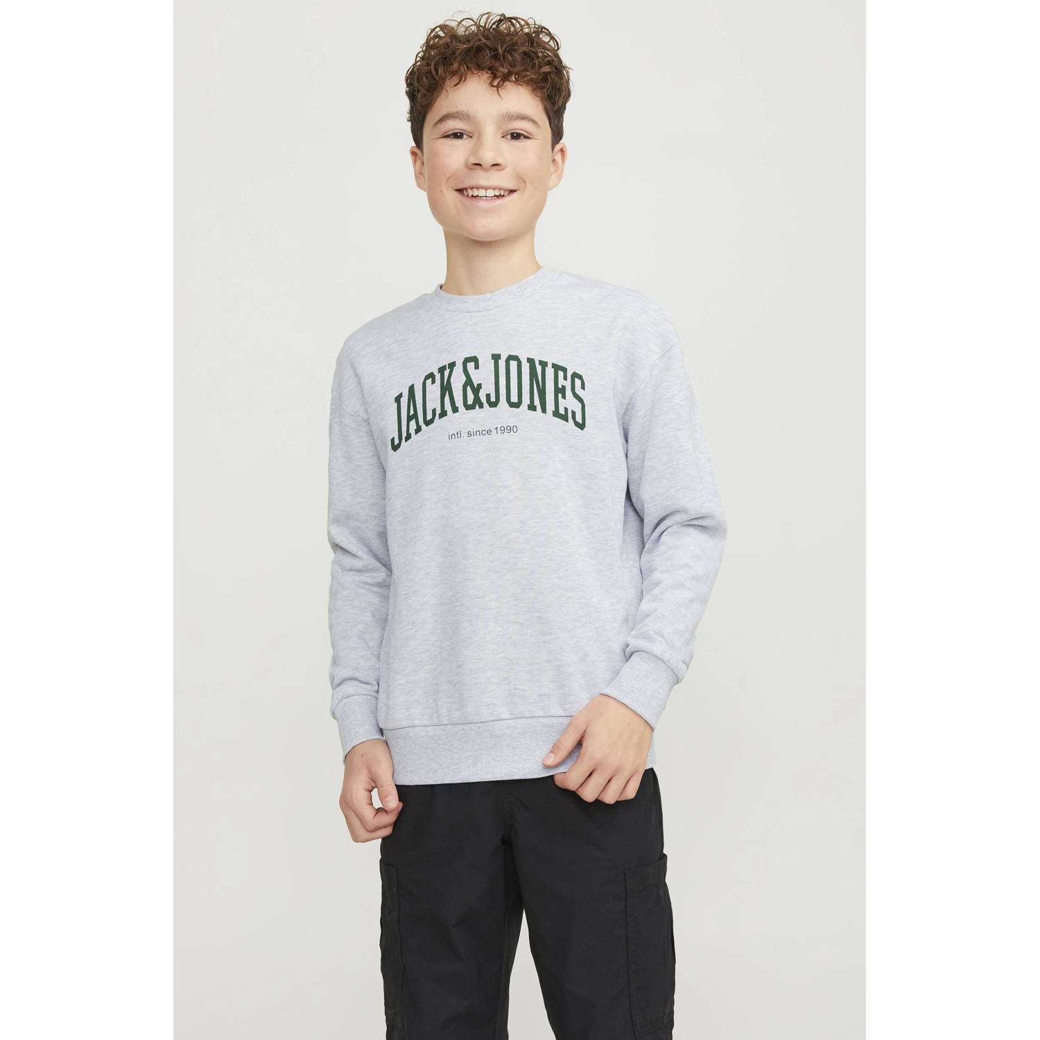 JACK & JONES JUNIOR sweater JJEJOSH met tekst grijs groen