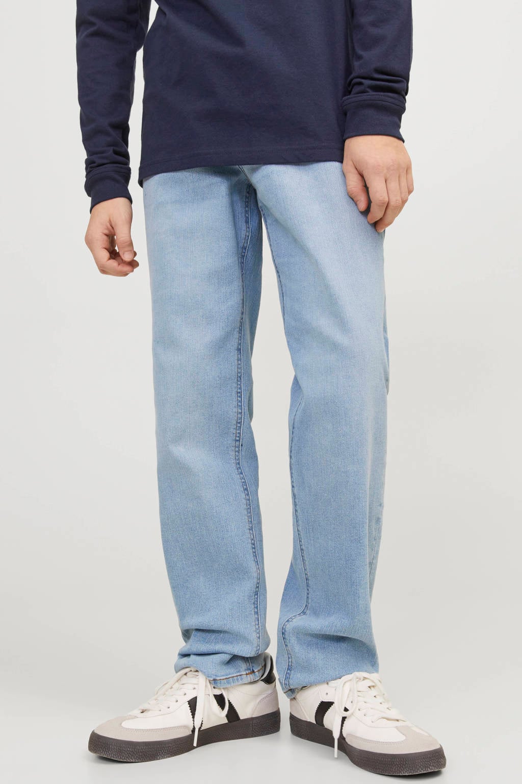 JACK & JONES JUNIOR high waist relaxed fit jeans medium blue denim JACK & JONES JUNIOR high waist relaxed fit jeans medium blue denim