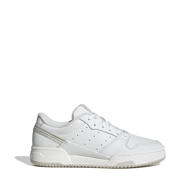 thumbnail: Wit en lichtgrijze heren adidas Originals Team Court 2 sneakers van leer/voering: mesh/voetbed: eva met veters en strepenprint