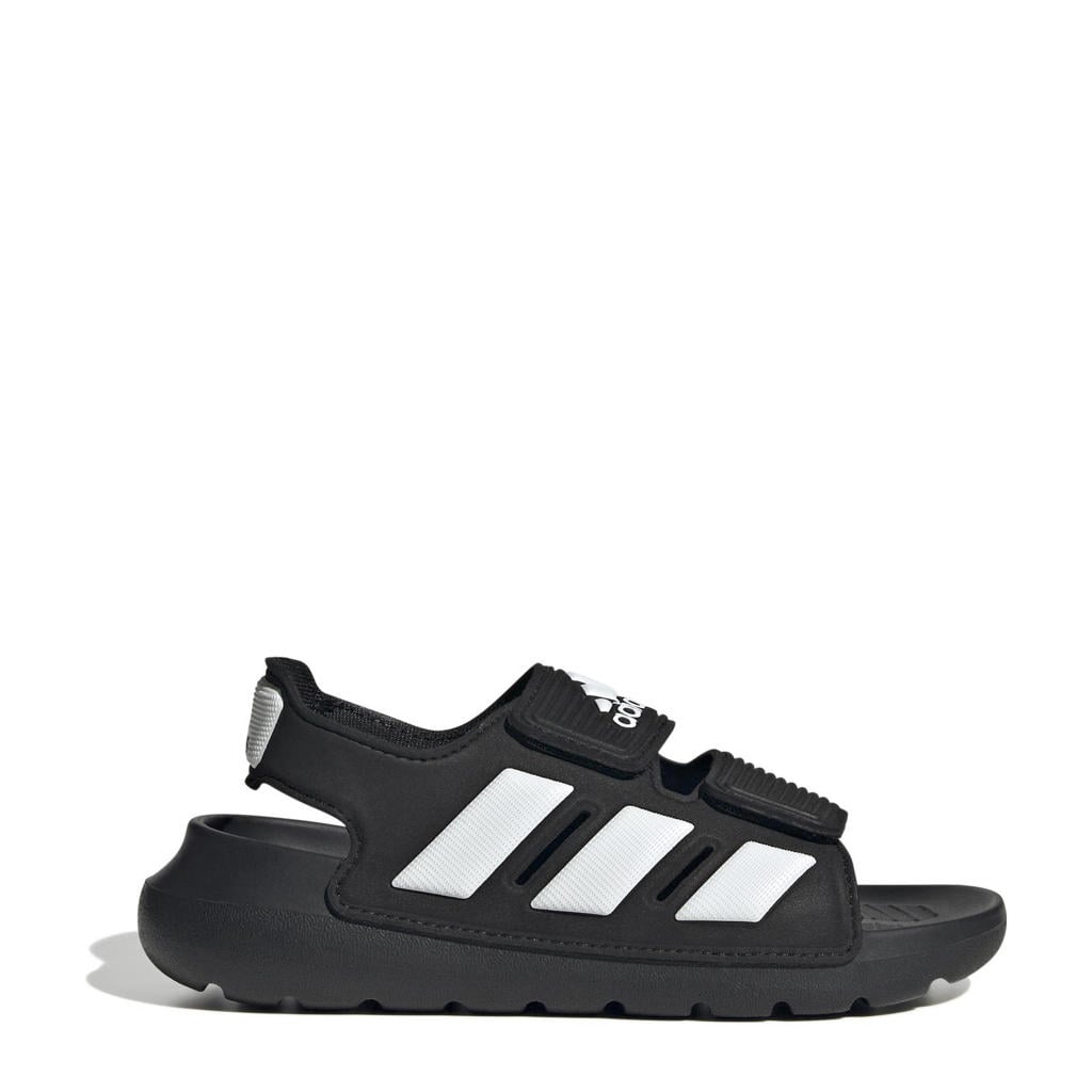 Zwart en witte jongens en meisjes adidas Sportswear AltaSwim 2.0 waterschoenen met klittenband