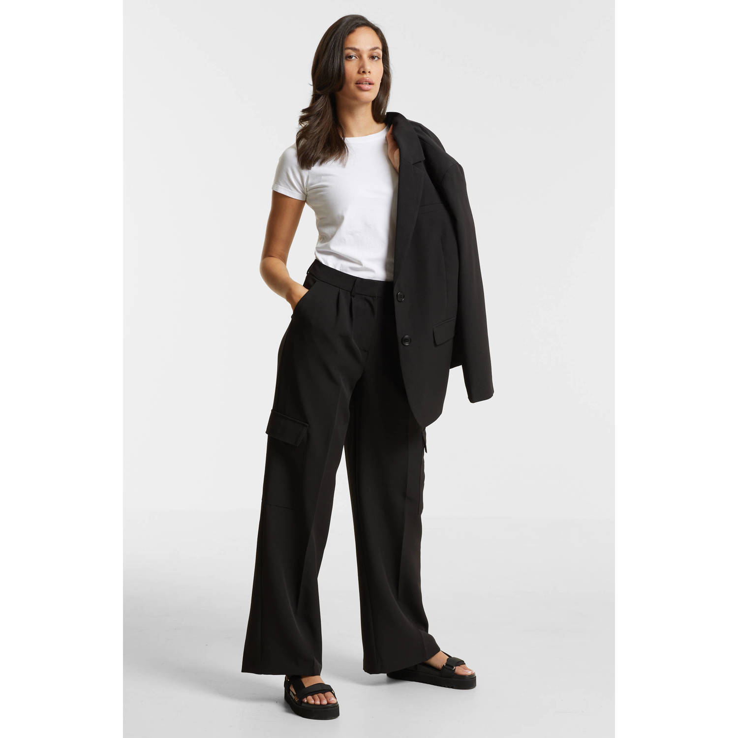 anytime tailored cargo wide leg broek zwart