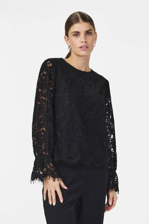blousetop YASPERLA met kant zwart