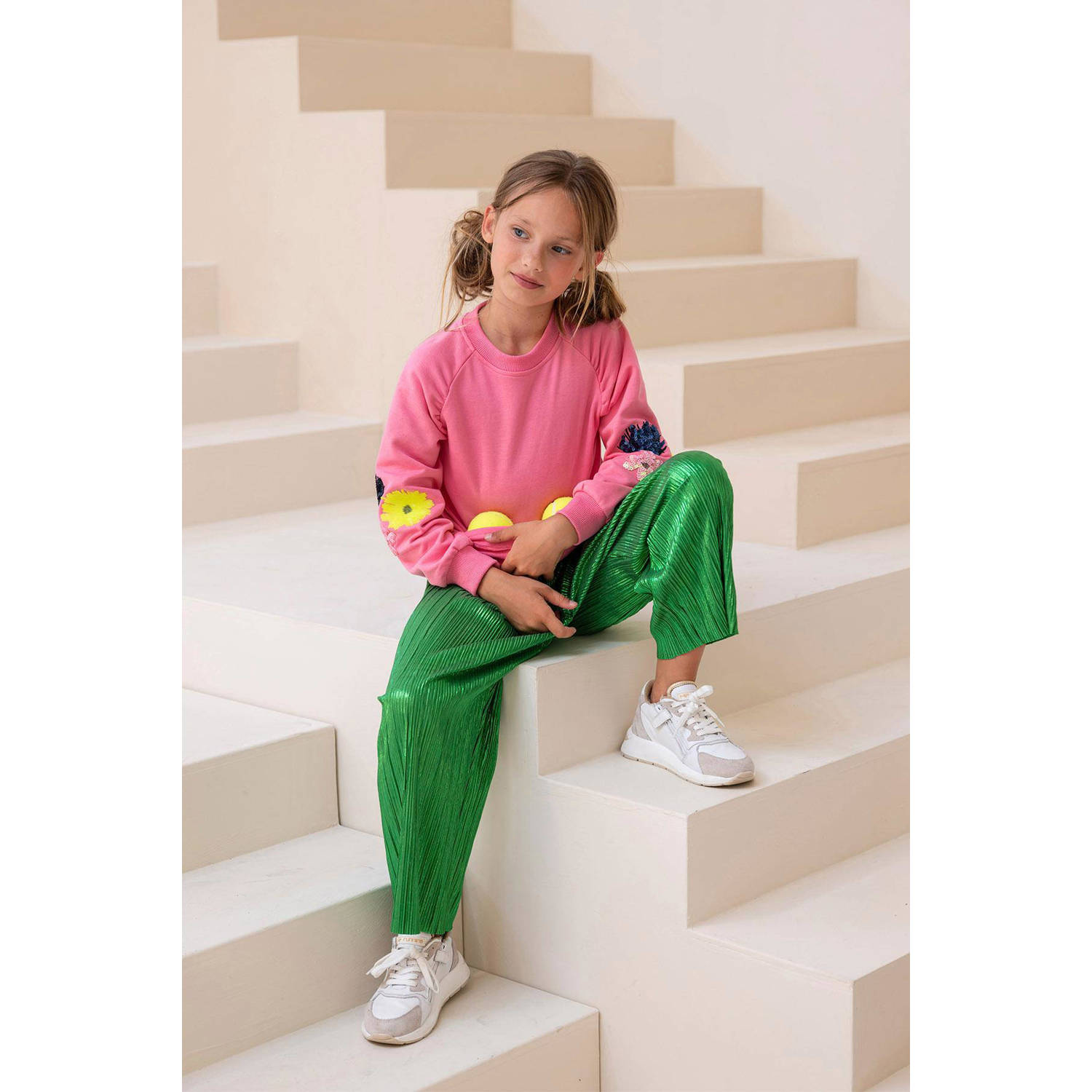 Like Flo metallic straight fit broek felgroen