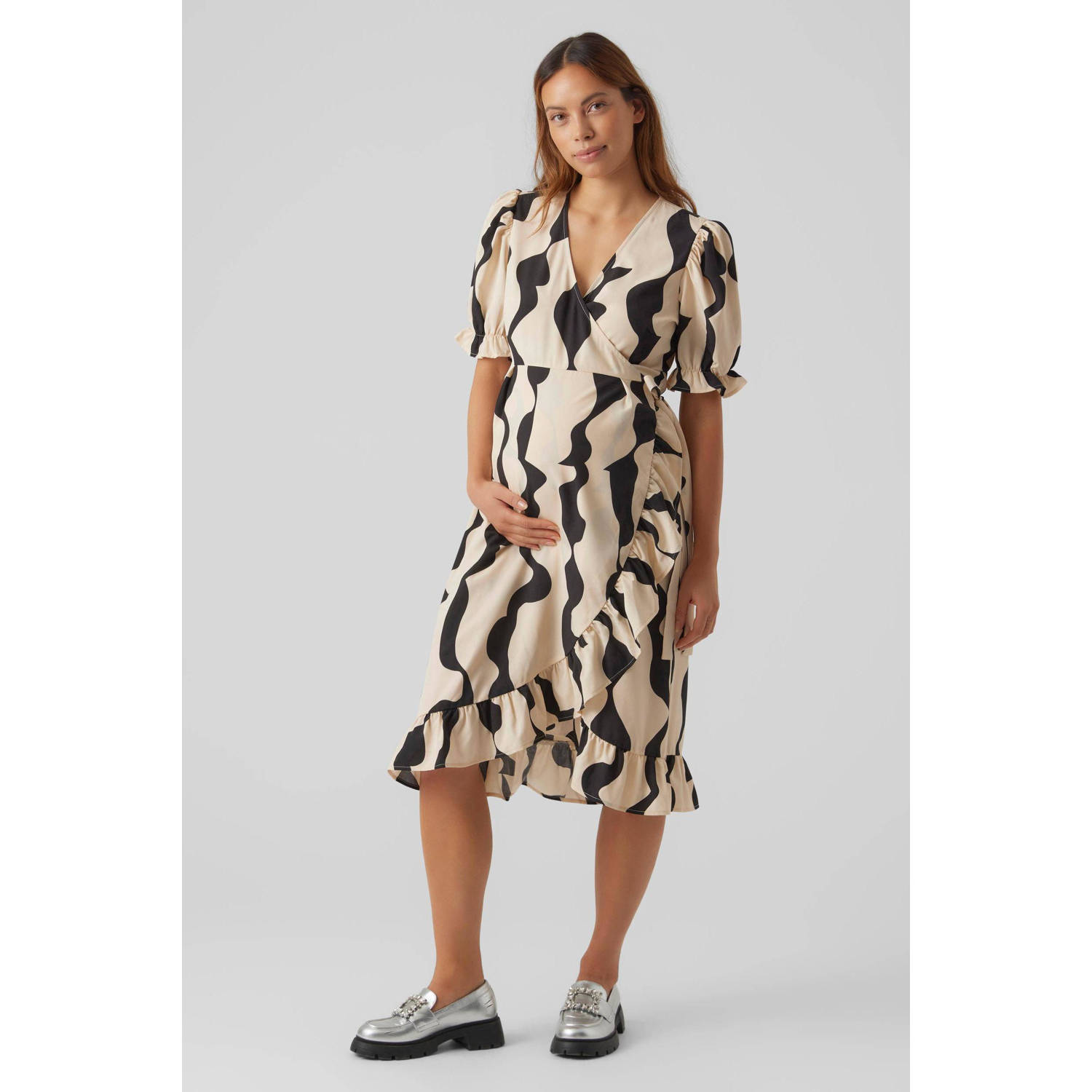 Mamalicious zwangerschapsjurk MLMICEL met all over print en ruches ecru zwart Dames Polyester V-hals XL