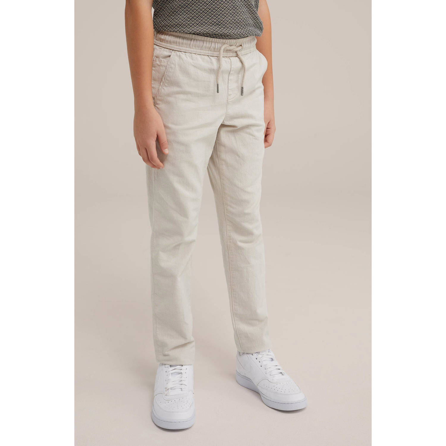 WE Fashion tapered fit broek warm sand