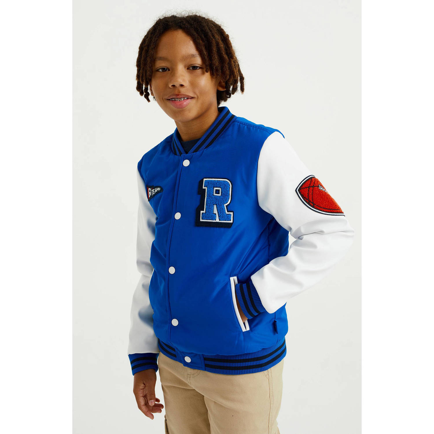 WE Fashion baseball jacket van gerecycled polyester blauw wit