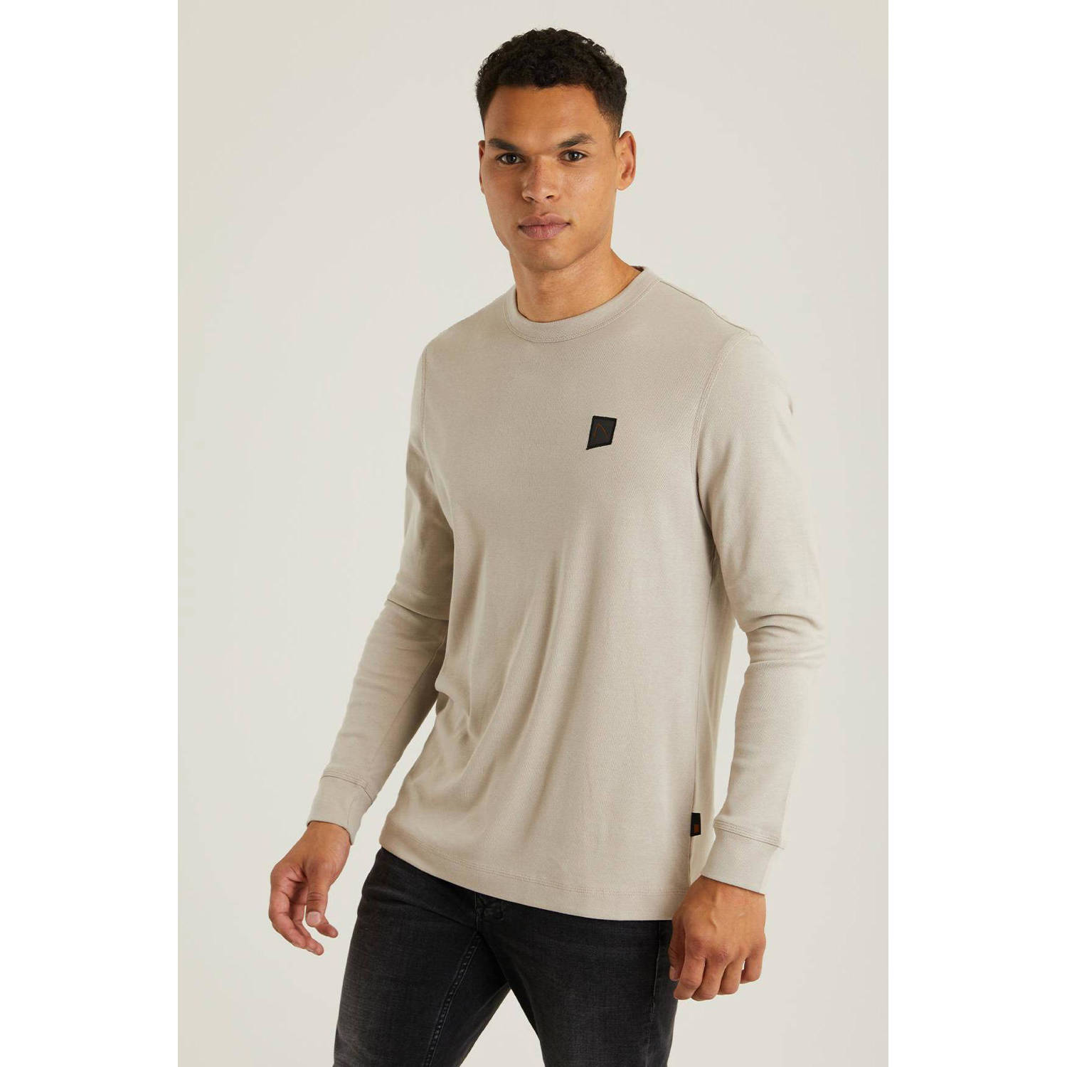 CHASIN' regular fit longsleeve HELY met logo light grey