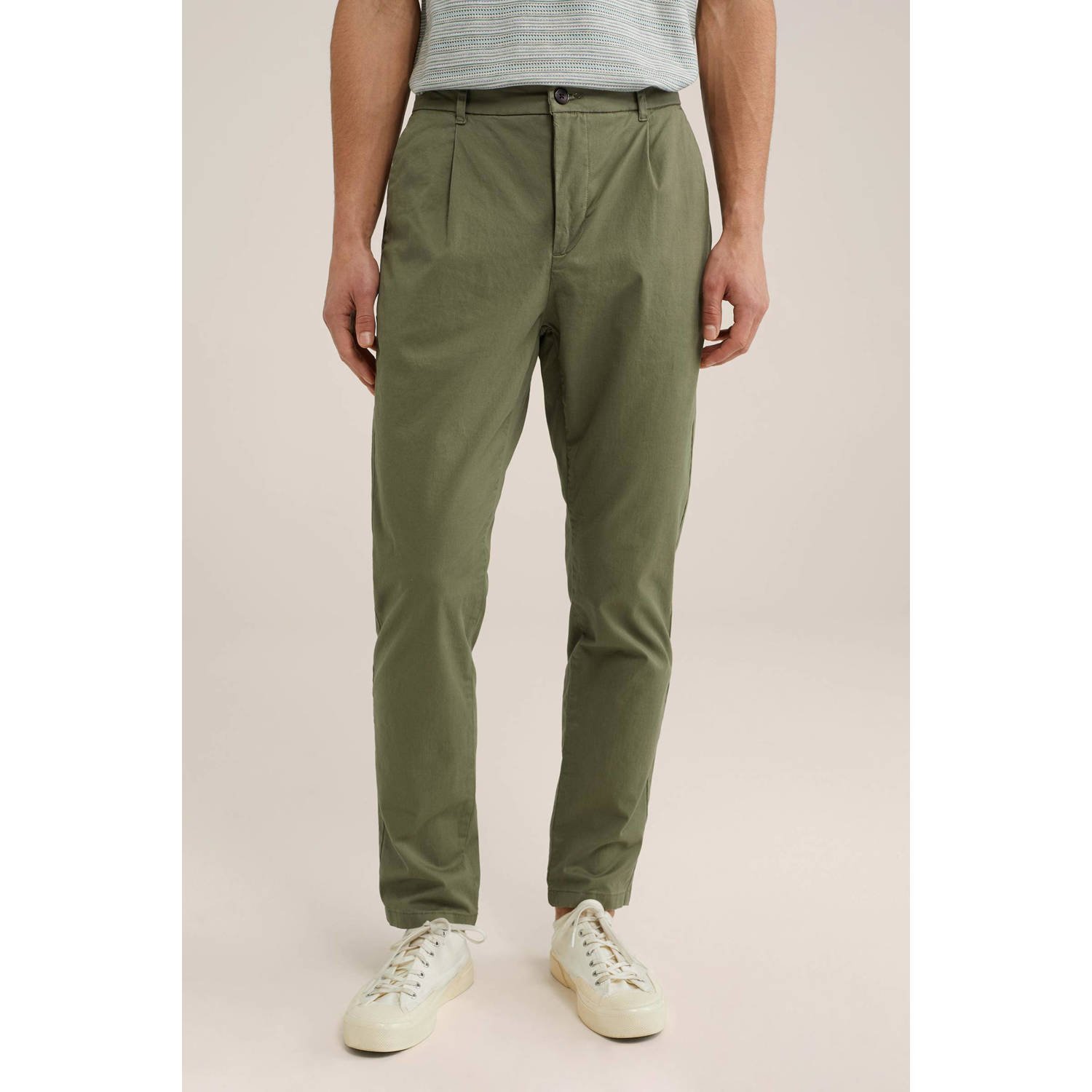 WE Fashion WE Fundamentals tapered fit chino Ben olive