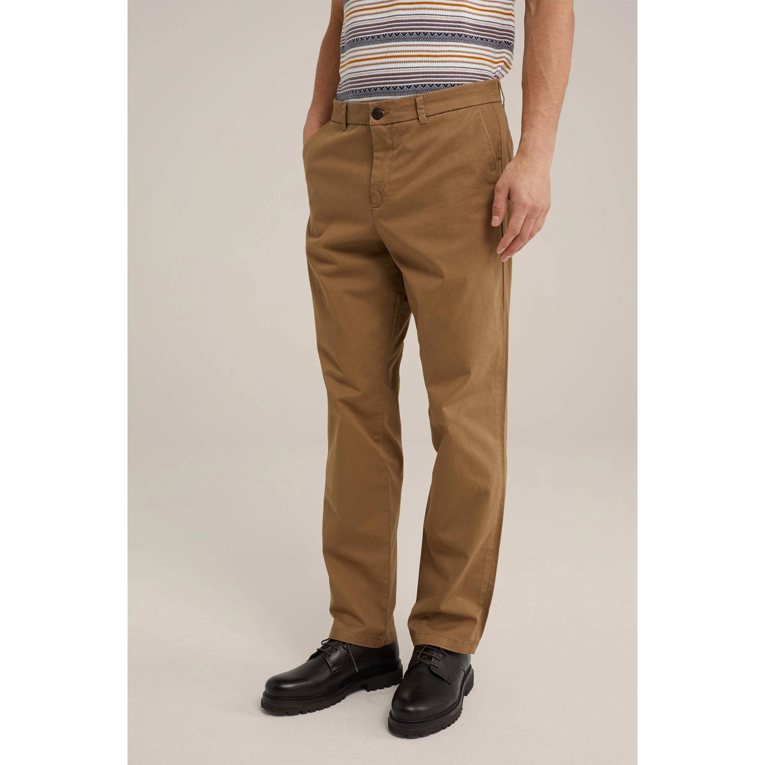 WE Fashion regular fit chino Jace otter