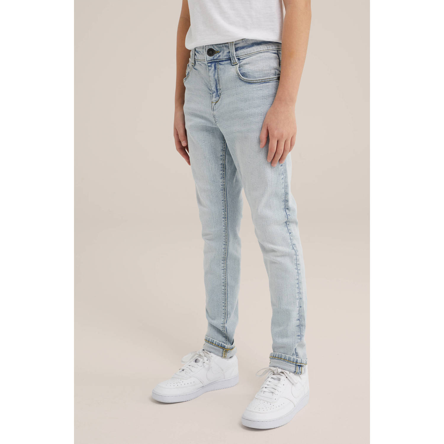 WE Fashion slim fit jeans bleached denim