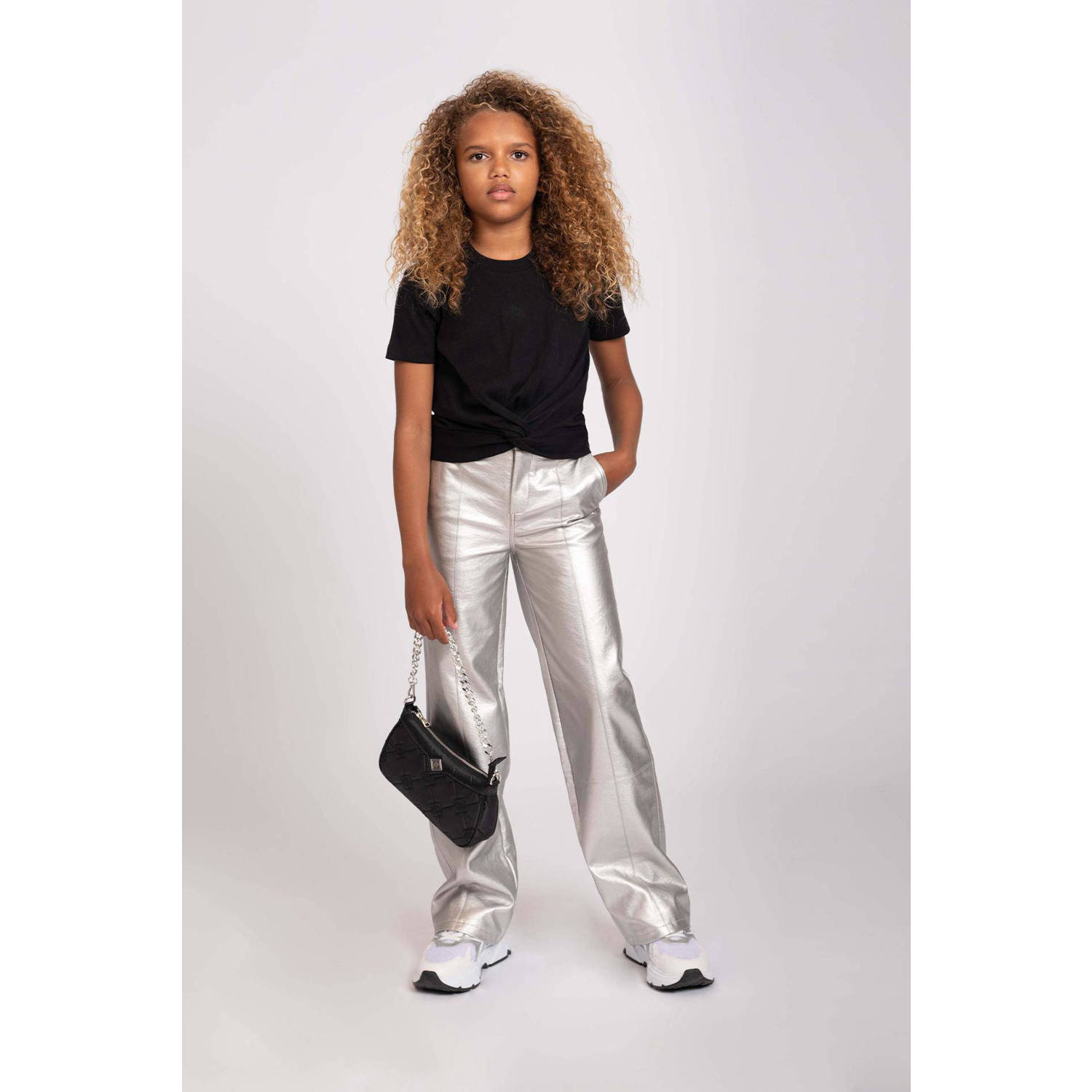 NIK&NIK imitatieleren wide leg broek Kenner zilver