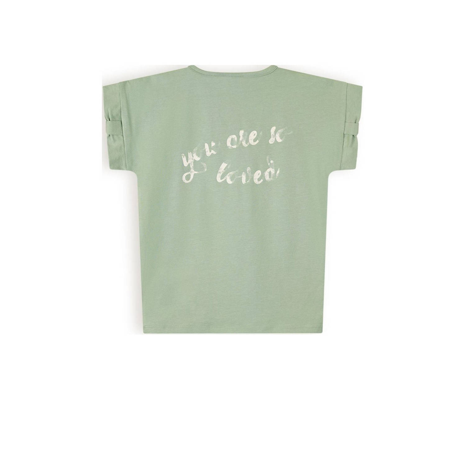 NONO T-shirt Kamelle met backprint en ruches saliegroen