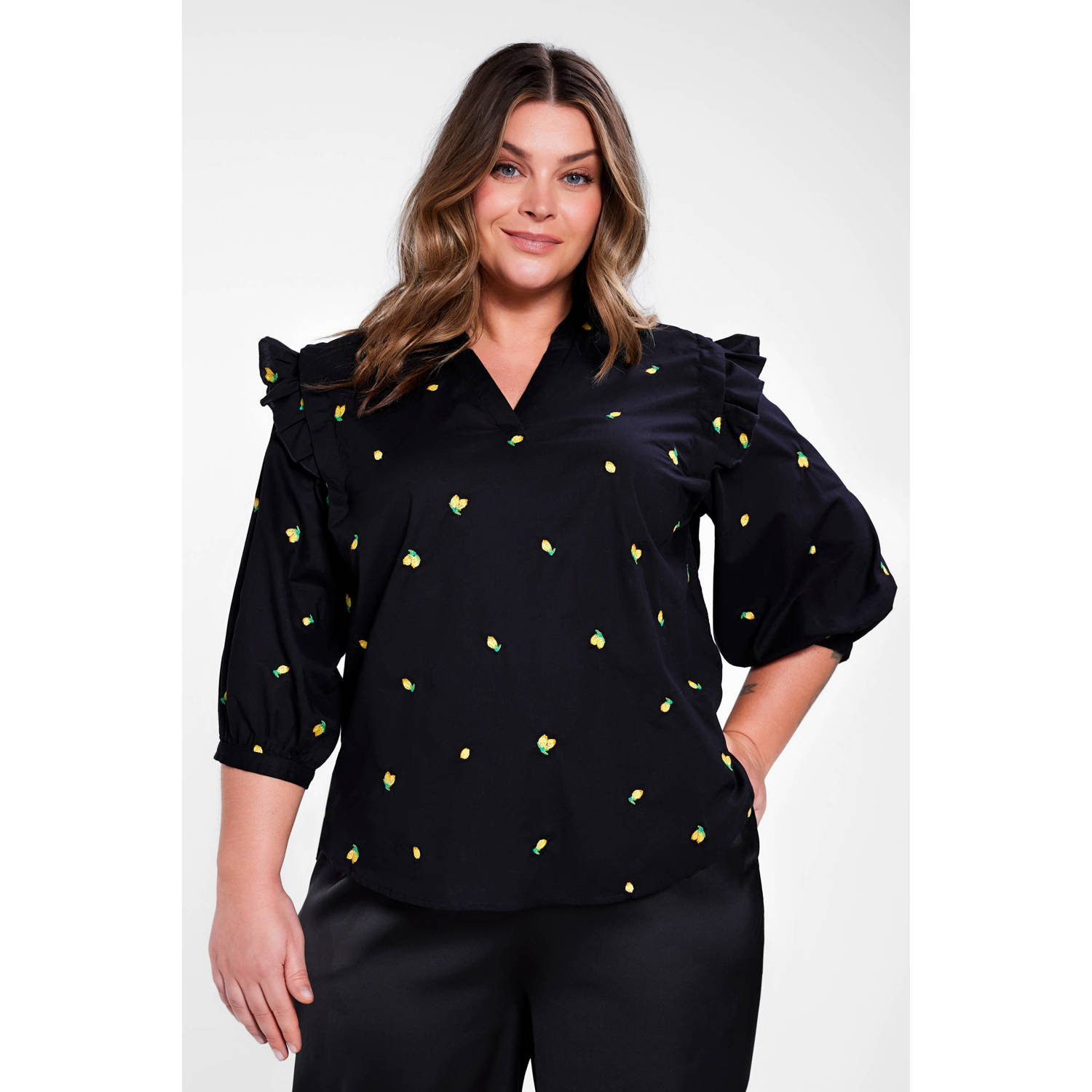 Miljuschka by Wehkamp blouse met borduursels zwart