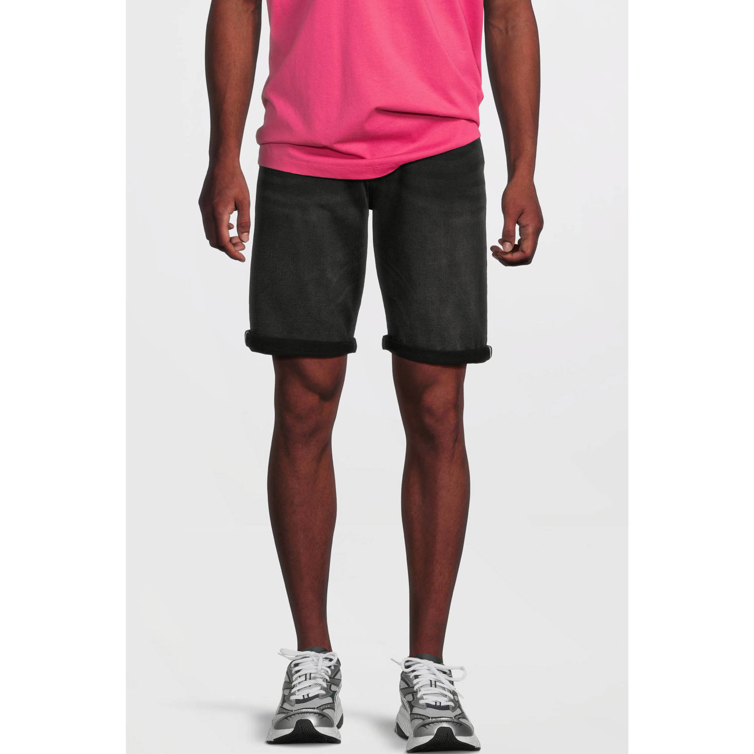 Cars regular fit short HUNTER black used