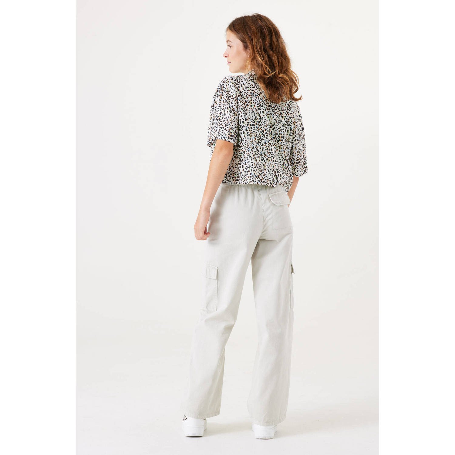 Garcia low waist loose fit cargobroek ecru