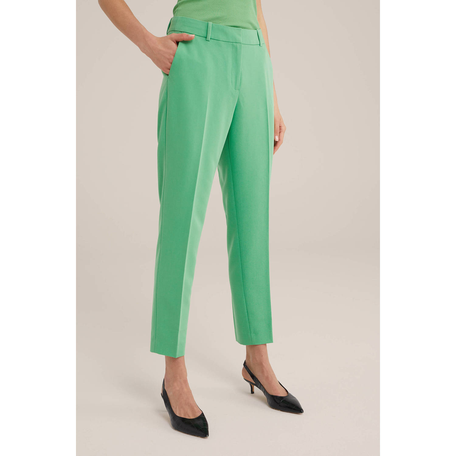 WE Fashion tapered fit pantalon groen