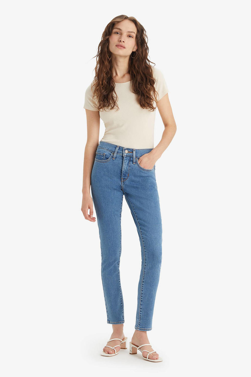 Medium blue denim dames Levi's high waist skinny jeans van denim met rits- en knoopsluiting en effen