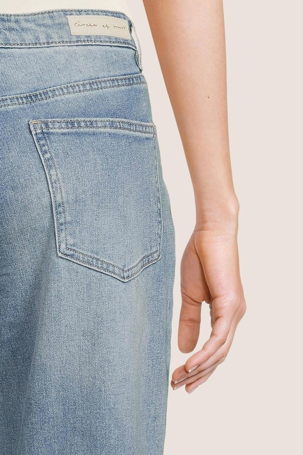 kleding merk circle of trust