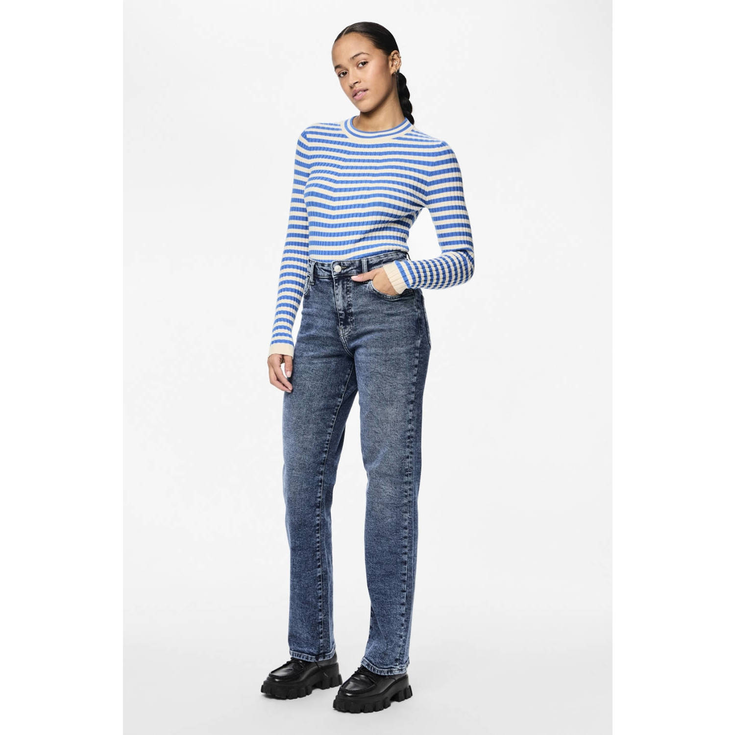 PIECES high waist straight leg jeans medium blue denim