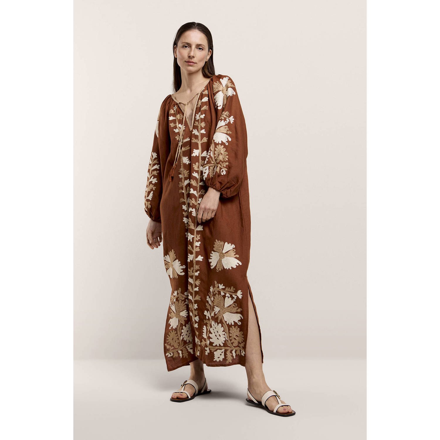 Summum jurk met linnen en all over print bruin