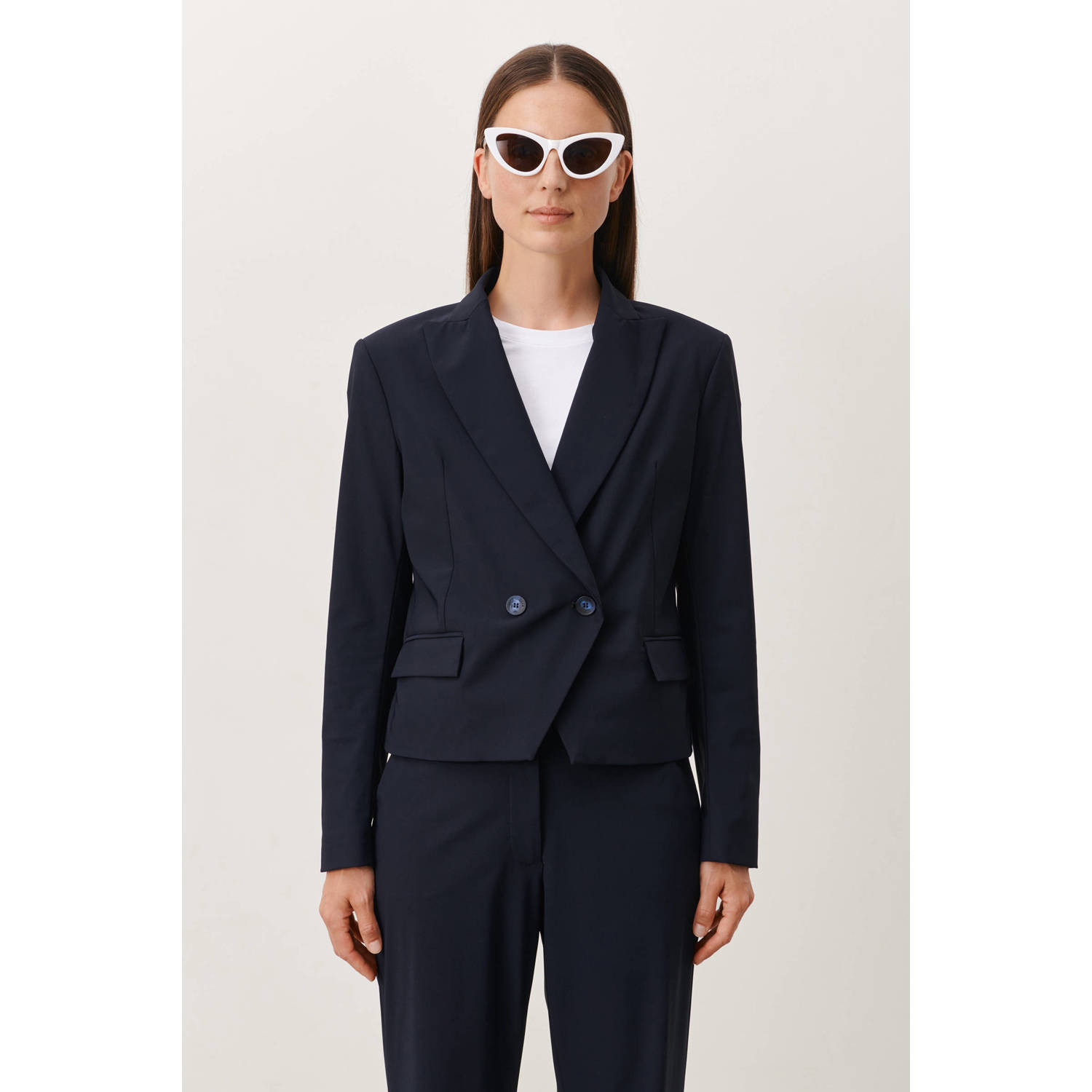 Jane Lushka getailleerde blazer Bart van travelstof donkerblauw