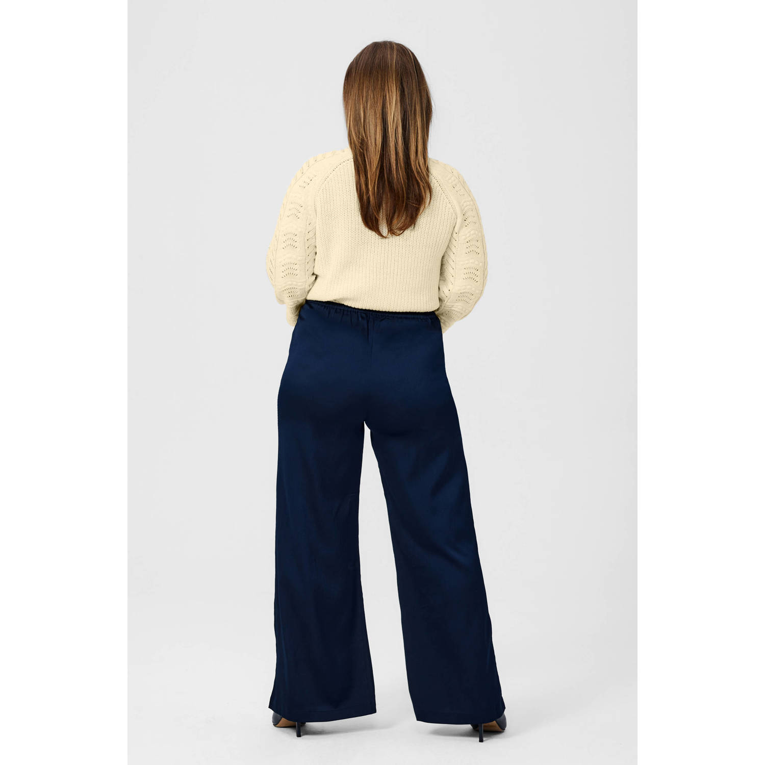 Miljuschka by Wehkamp satijnen broek met textuur donkerblauw