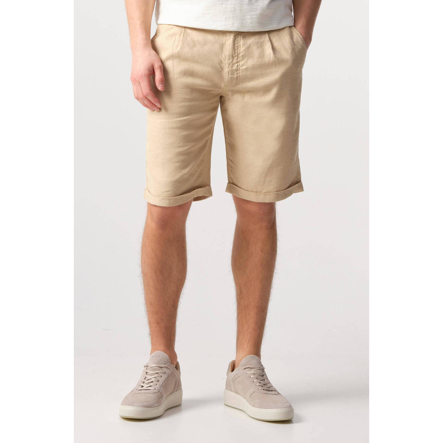 J.C. Rags regular fit short safari