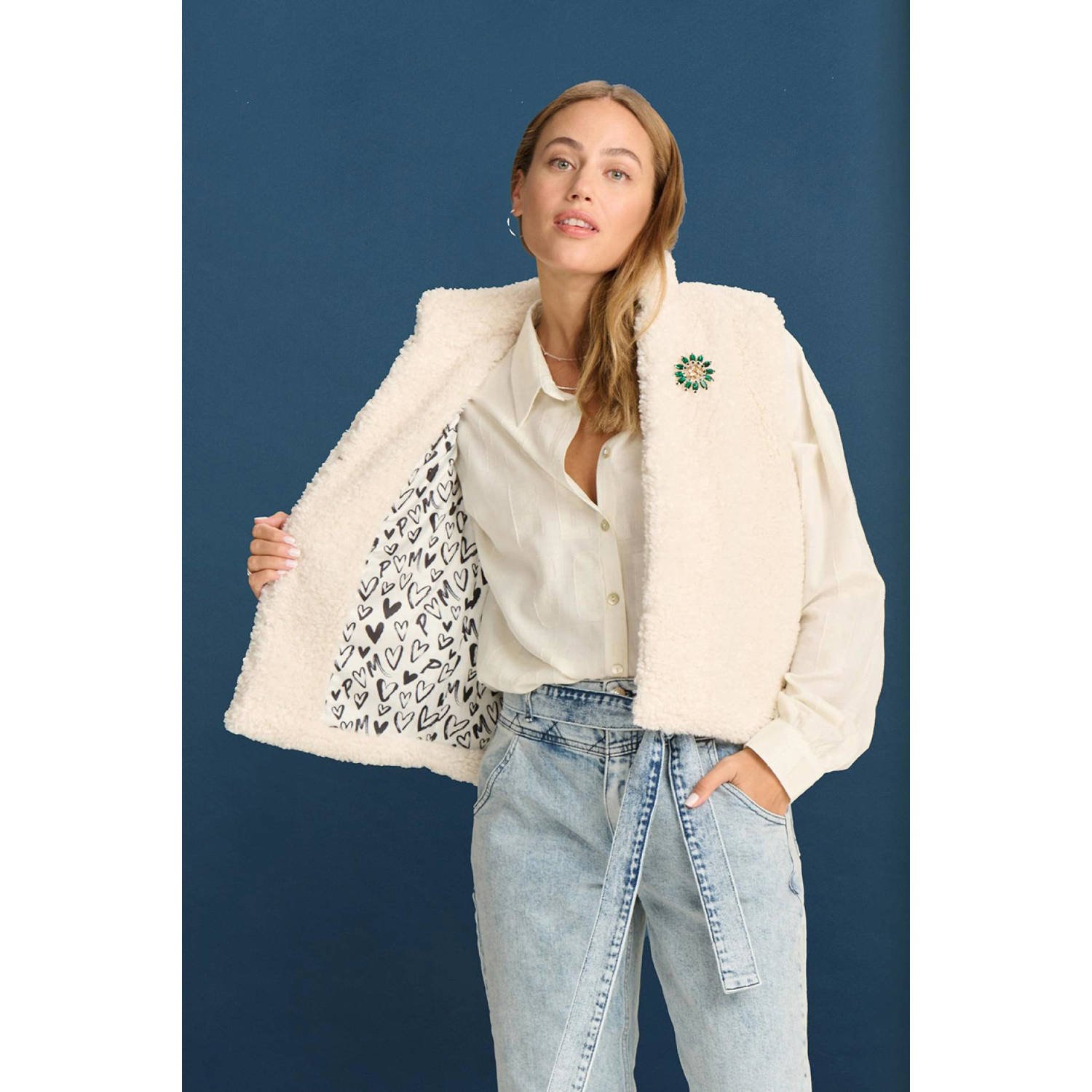 POM AMSTERDAM Dames Blazers Gilet Teddy Love Ecru
