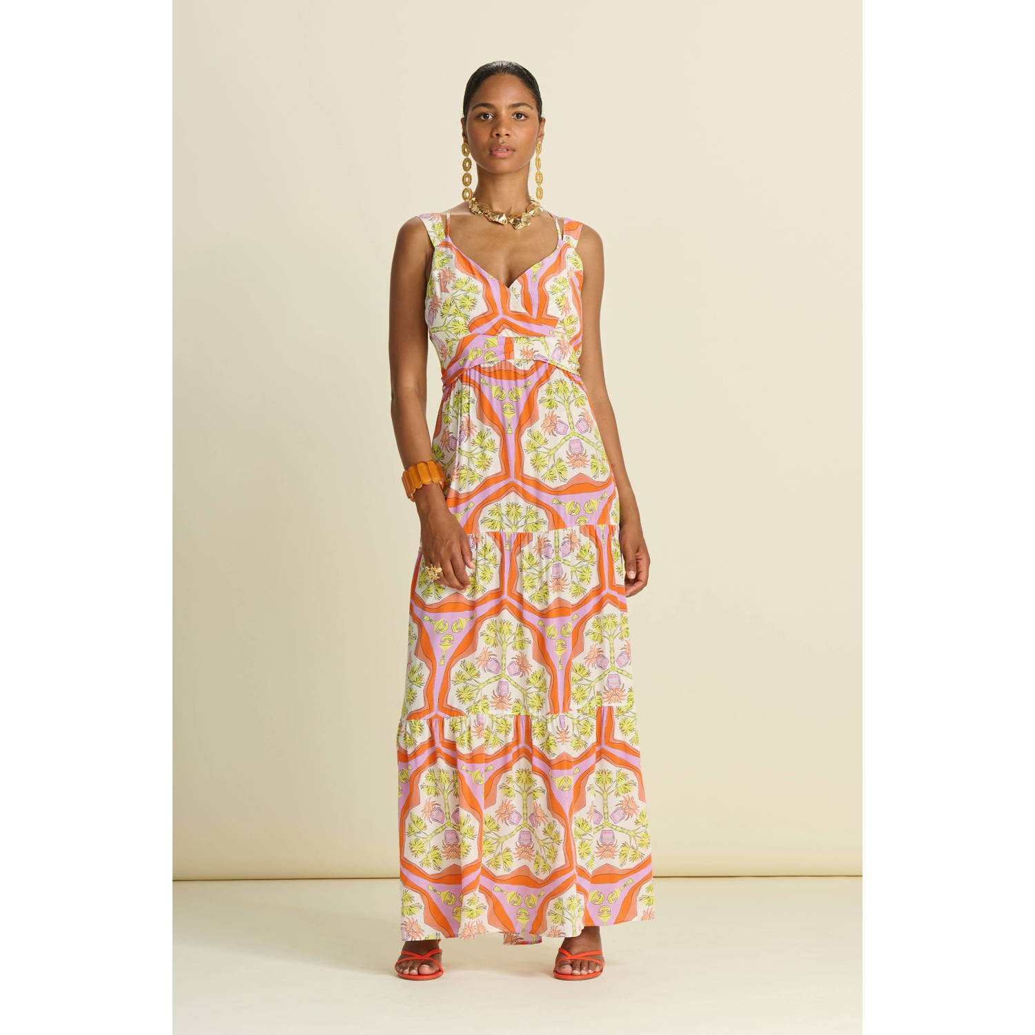 POM Amsterdam maxi jurk met all over print met open rug multi