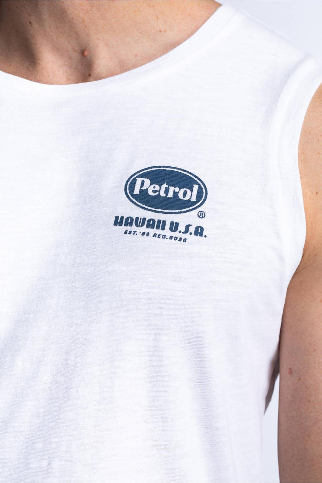 Petrol Industries regular fit T-shirt Coastalize met logo bright white ...