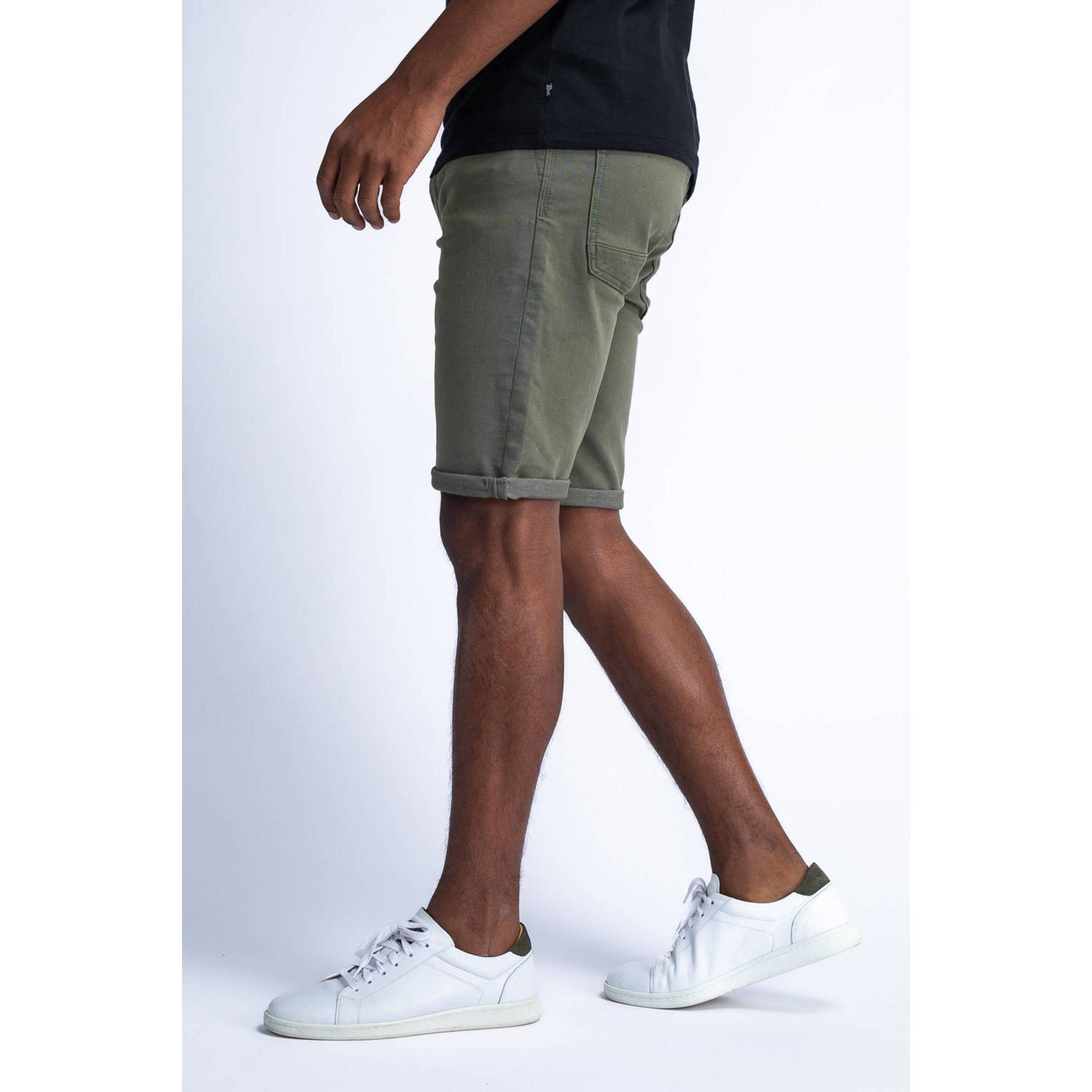 Petrol Industries regular fit short dusty army