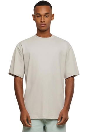 oversized T-shirt cloud