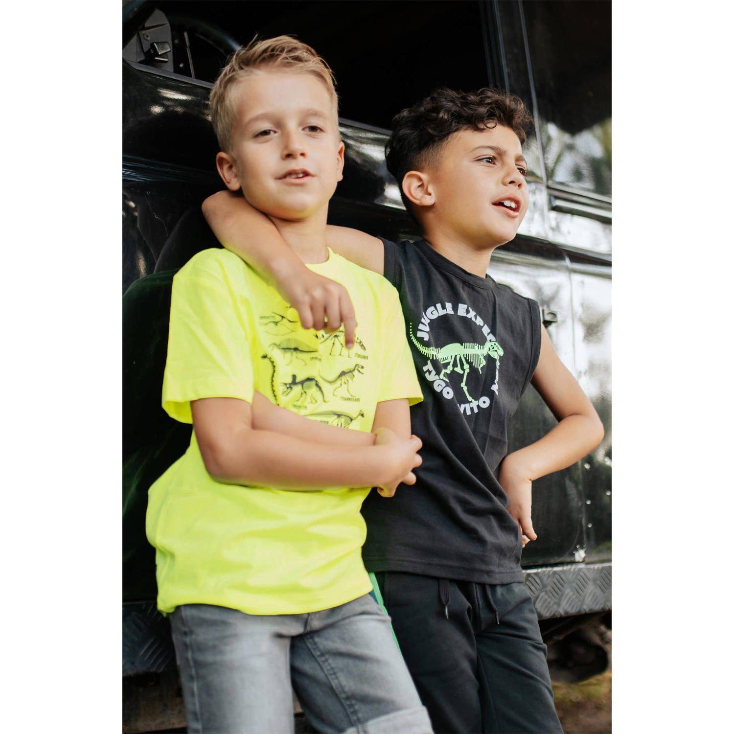 TYGO & vito T-shirt James met printopdruk neongeel