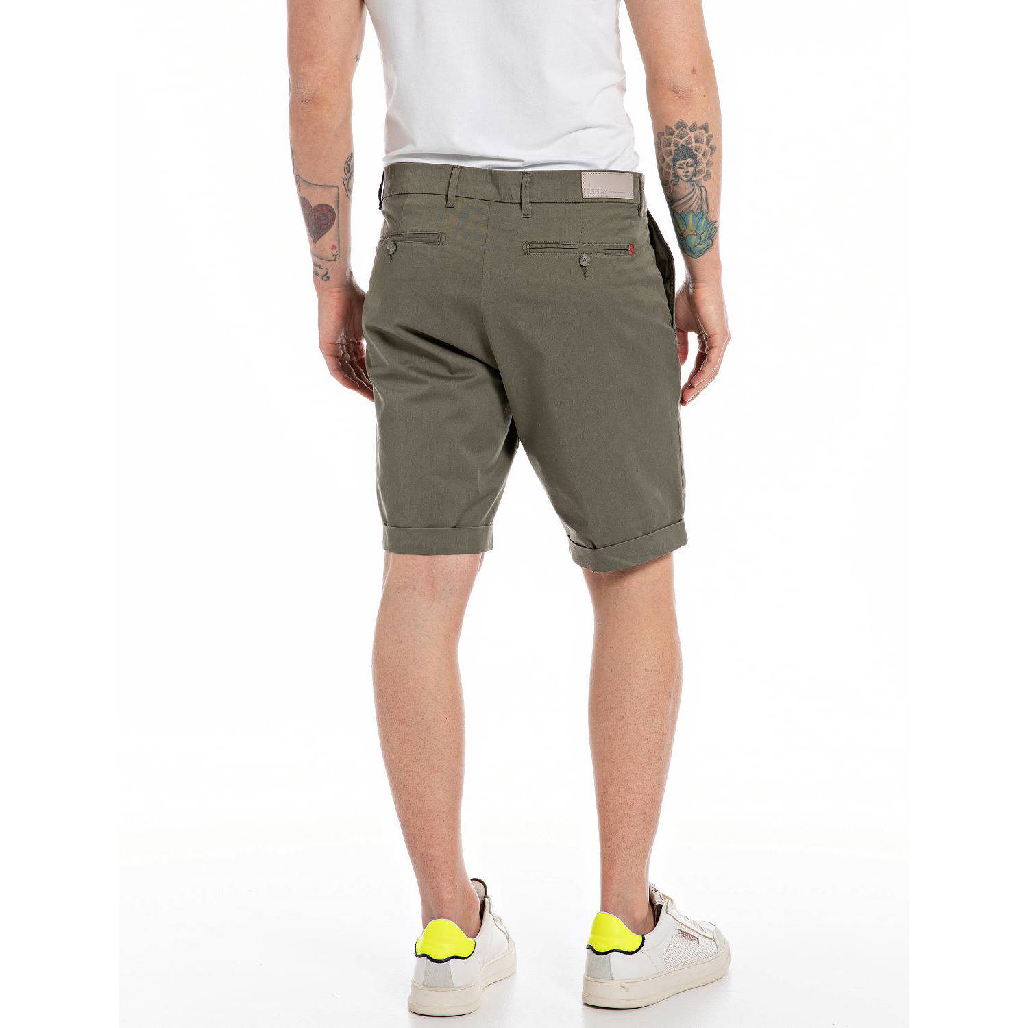 REPLAY slim fit short 851 olive