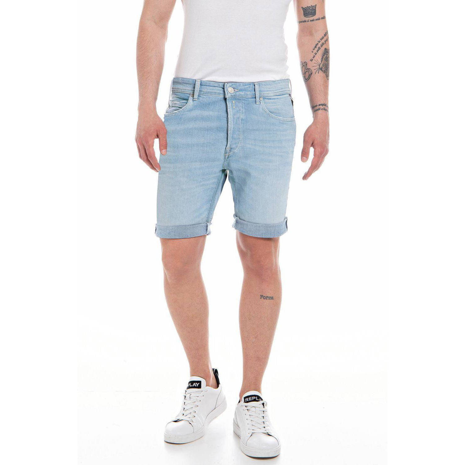 REPLAY tapered fit short RBJ.981 light blue